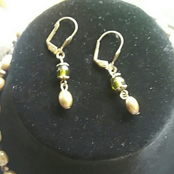 Artisan: B. Aston Necklace/ Earrings Set - Picture 4 of 8